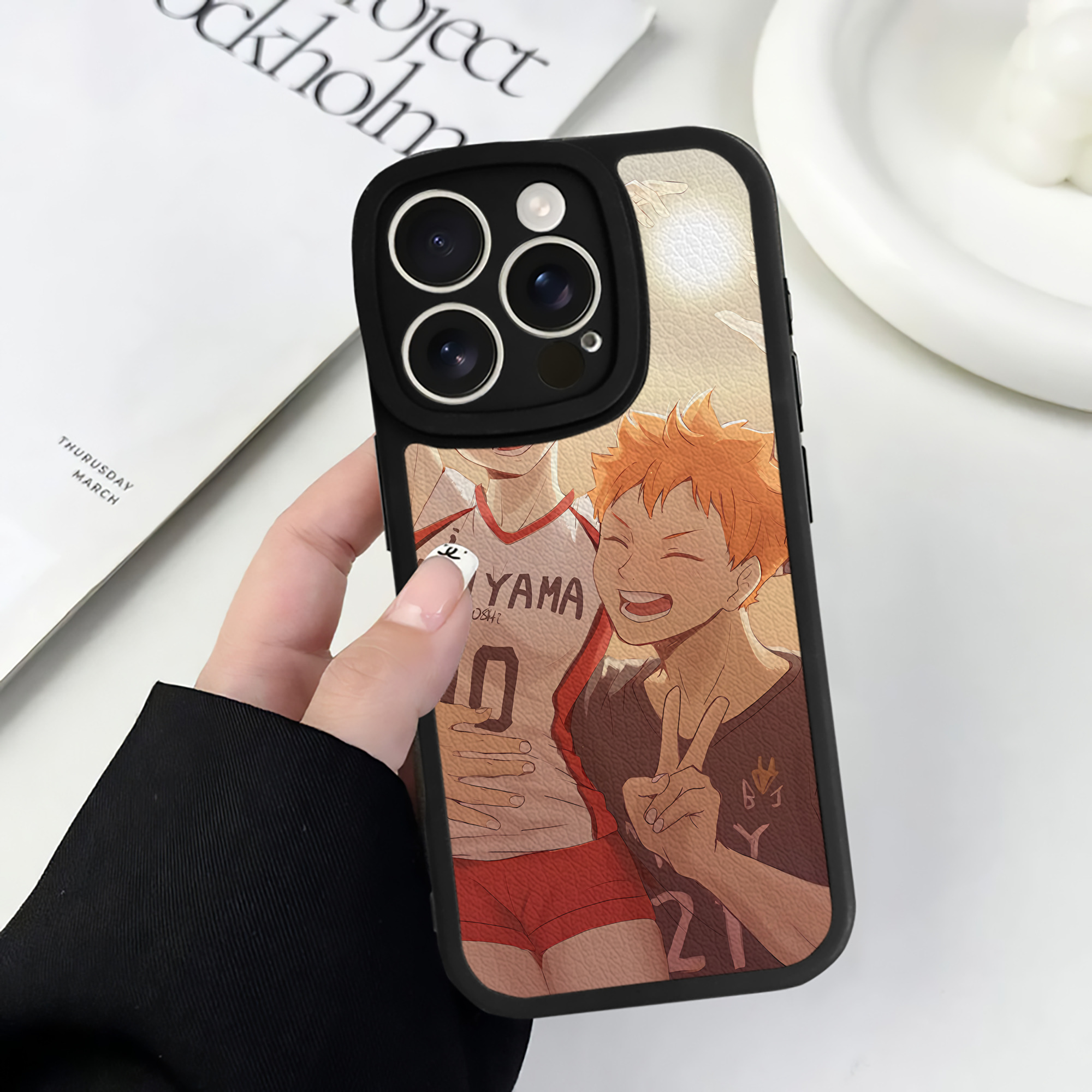 （画像用） ハイキュー!! Haikyu!! 【iPhone 16シリーズ対応】シリコンスマホケース（レザー調） 材質：シリコン